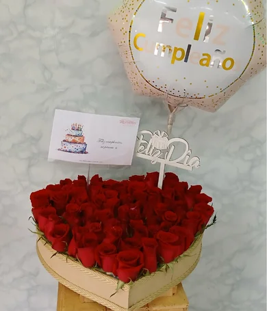 007-Corazón grande de rosas