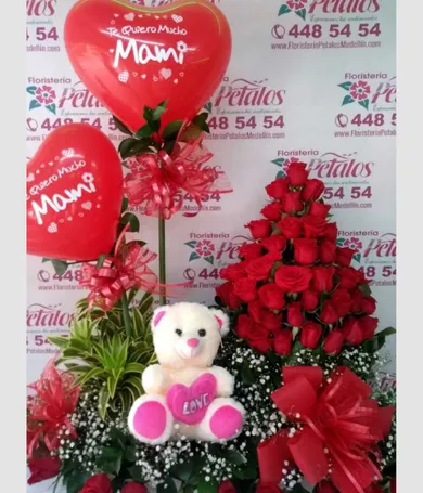 037-Jardinera con rosas peluche y globos