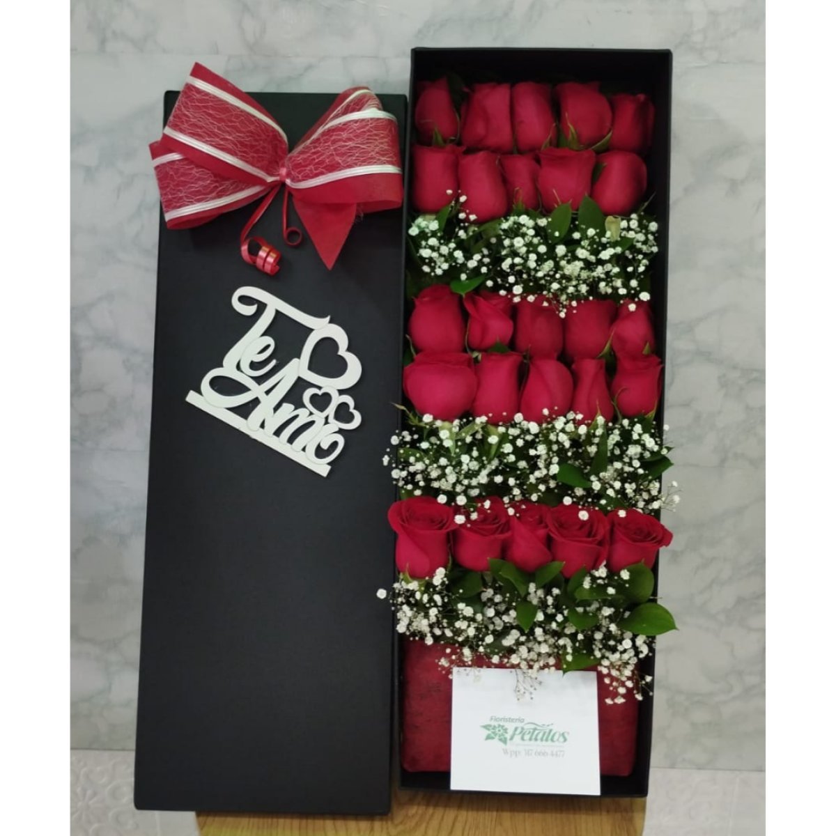 Caja de 24 rosas rojas